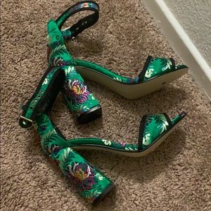 Embroidery Green-Colorful Heels